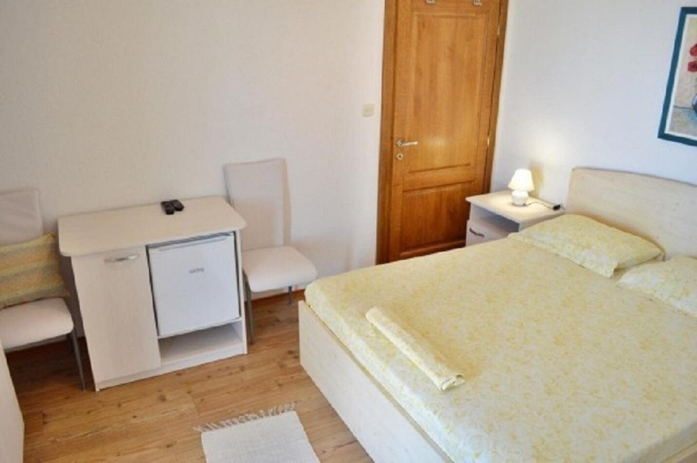 Apartment Denko Бетина Екстериор снимка
