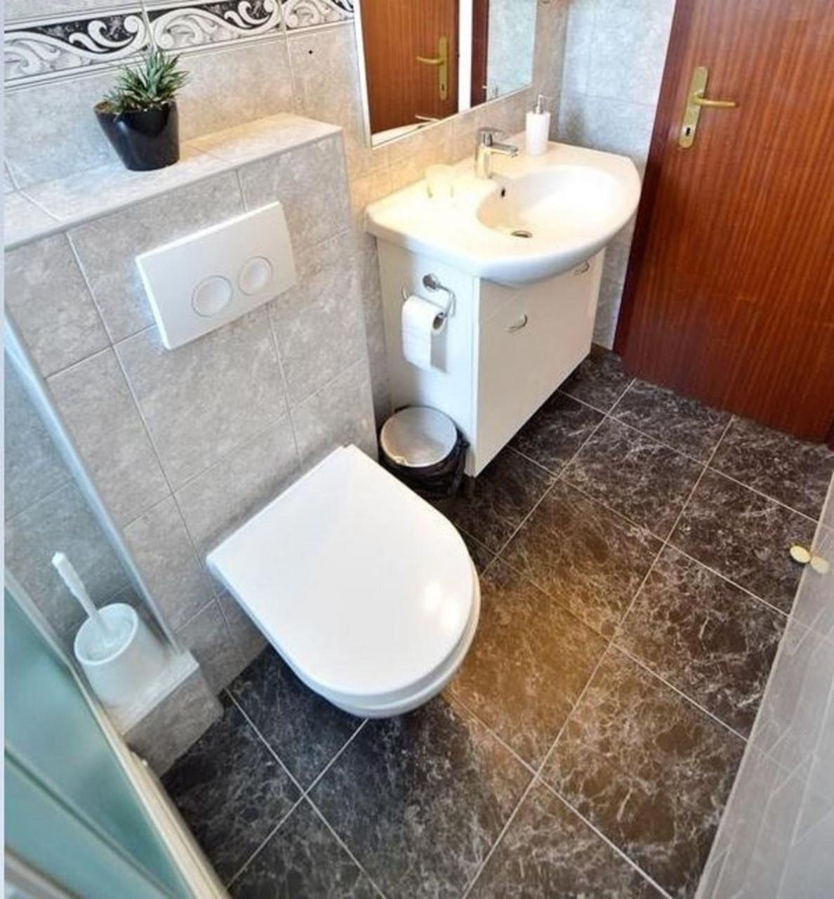 Apartment Denko Бетина Екстериор снимка